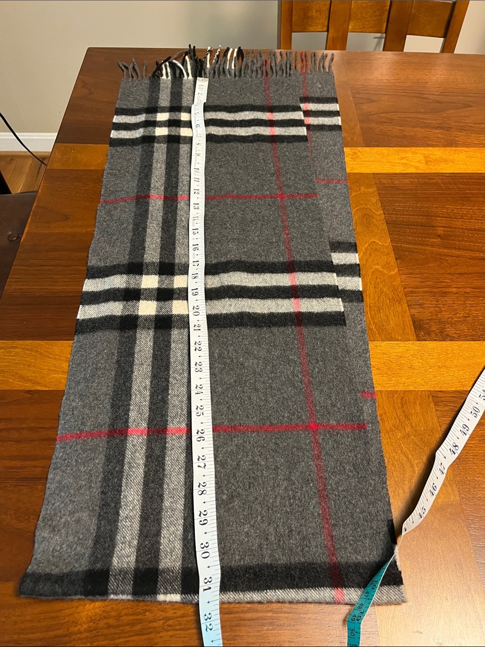 Burberry cashmere grey scarf, has some small holes - Picture 6 of 13
